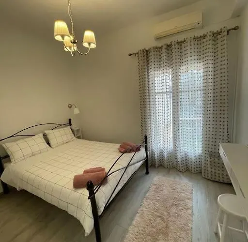 Alekas Cozy Apartment