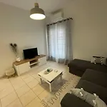 Alekas Cozy * Corfu (city)